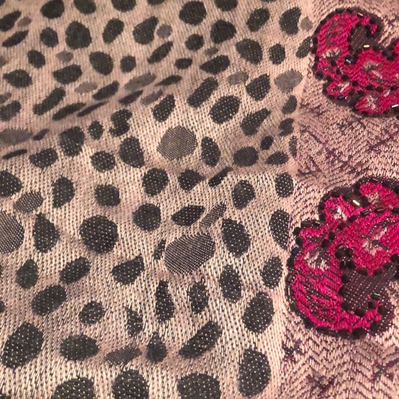 BEADED Pashmina - Picture 4 of 5